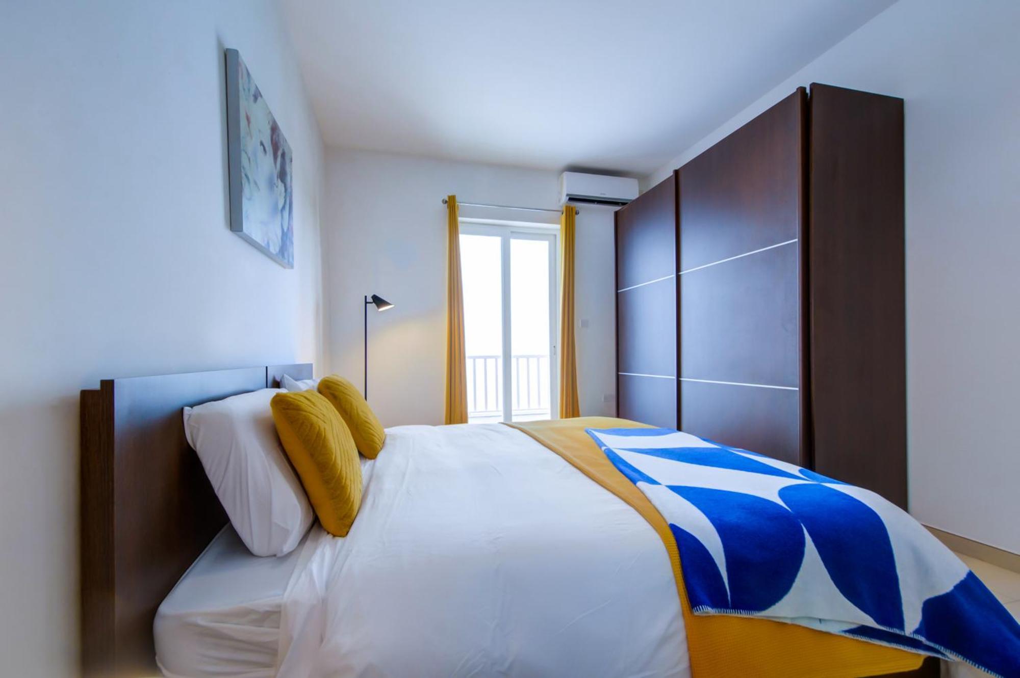 Prime Location, Modern Apartment In St Julian'S, Paceville, Apt 8 By Vaganza San Giuliano Esterno foto