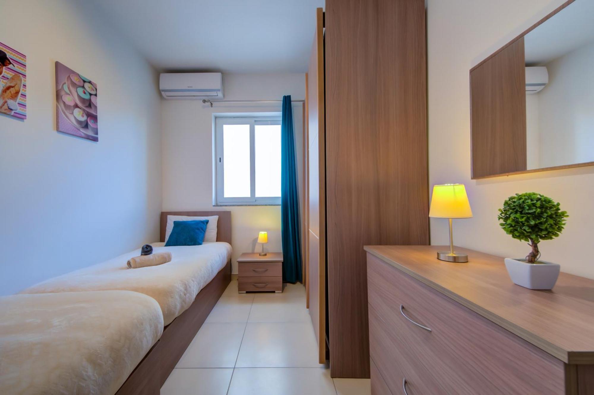 Prime Location, Modern Apartment In St Julian'S, Paceville, Apt 8 By Vaganza San Giuliano Esterno foto
